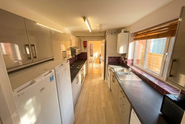 4 bed house, Mettham Street - 4 Bed Ex Bills, Lenton, Nottingham, NG71SH - Image 2