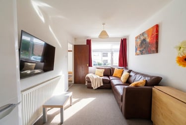4 bed house, Leahurst Crescent - Copy, Harborne, Birmingham, B170LD - Image 1
