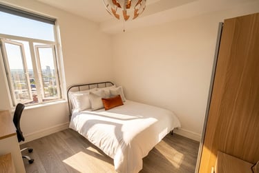 5 bed house, Beeston Road - 5 Bed, Dunkirk, Nottingham, NG72JR - Image 5