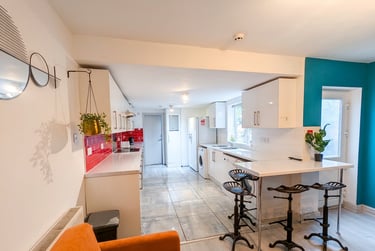 6 bed house, Teignmouth Road - 6 bed, Selly Park, Birmingham, B297BA - Image 3