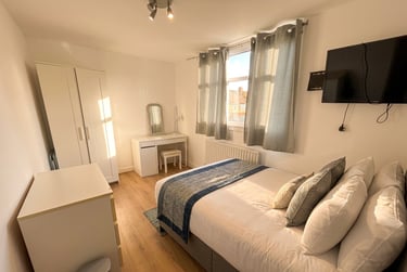 5 bed house, Park Road - 5 Bed Bills Inc, Lenton, Nottingham, NG71LB - Image 5