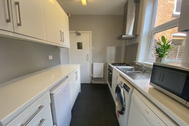 1 bed house, Tiverton Road - House Share, Selly Park, Birmingham, B296BY - Image 5