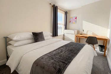4 bed house, City Road - 4 bed, Dunkirk, Nottingham, NG72JL - Image 6