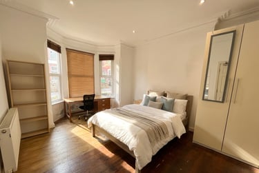 7 bed house, Derby Grove - Copy, Radford, Nottingham, NG71PE - Image 11