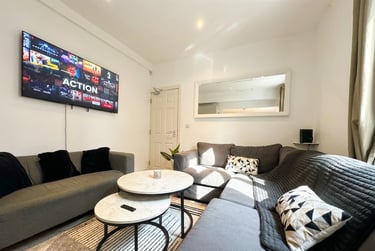 7 bed house, Derby Grove - Copy, Radford, Nottingham, NG71PE - Image 3