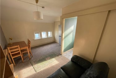 1 bed flat, Flat 3 2 Arthur Avenue, Lenton, Nottingham, NG72HE - Image 3