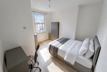 5 bed house, Castle Boulevard, Lenton, Nottingham, NG71HP - Image 4