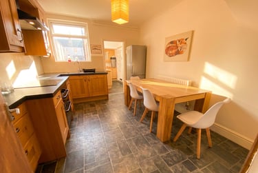 3 bed house, Lower Regent Street, Beeston, Nottingham, NG92DD - Image 2