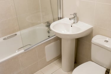 2 bed flat, Flat 14 Exeter House, Selly Park, Birmingham, B296EX - Image 2