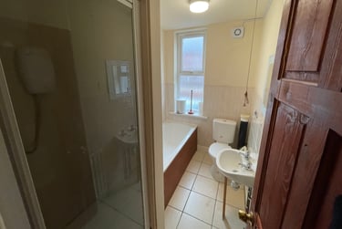 6 bed house, Bute Avenue - 6 Bed Bills Inc, Lenton, Nottingham, NG71QB - Image 13