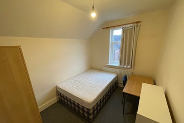 6 bed house, Bute Avenue - 6 Bed Bills Inc, Lenton, Nottingham, NG71QB - Image 14