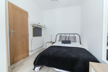 5 bed house, Claude Street - 5 bed, Dunkirk, Nottingham, NG72LA - Image 3