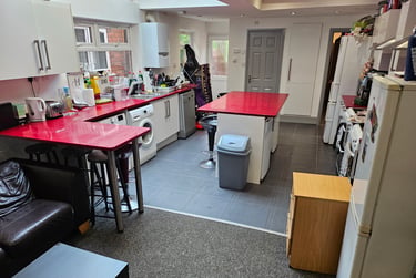 7 bed house, Dawlish Road, Selly Park, Birmingham, B297AR - Image 2