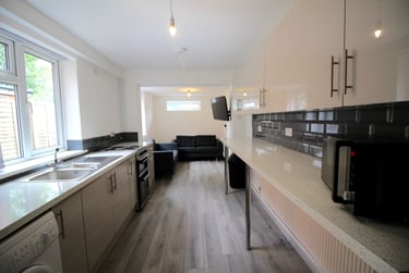 1 bed house, Harold Road - 25496, City Centre, Birmingham, B169DA - Image 3