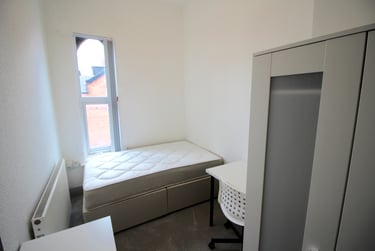 1 bed house, Harold Road - 25496, City Centre, Birmingham, B169DA - Image 15