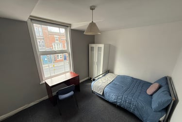 4 bed flat, Flat 2 Thomas Place - 4 bed, Radford, Nottingham, NG73NG - Image 8