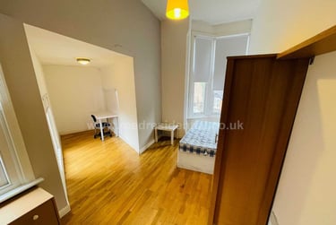 6 bed flat, b Derby Road, Lenton, Nottingham, NG71QN - Image 11