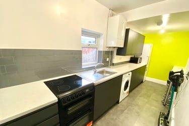 4 bed house, Gleave Road, Selly Park, Birmingham, B296JR - Image 2