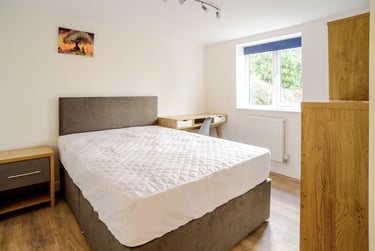 7 bed house, Queens Road - Copy, Beeston, Nottingham, NG92GS - Image 8