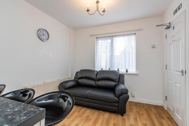 5 bed house, Bantock Way, Harborne, Birmingham, B170LX - Image 3