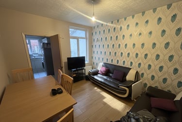 4 bed house, Ilkeston Road, Radford, Nottingham, NG73HF - Image 3