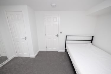 7 bed house, Hubert Road - 7 bed, Selly Park, Birmingham, B296EP - Image 11