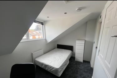 7 bed house, Hubert Road, Selly Park, Birmingham, B296ER - Image 3