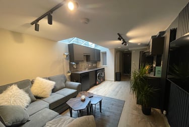 1 bed house, Heeley Road, Selly Park, Birmingham, B296EL - Image 5