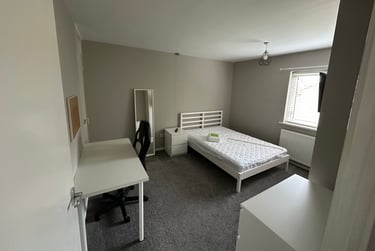 2 bed flat, Metchley Drive, Harborne, Birmingham, B170LB - Image 8