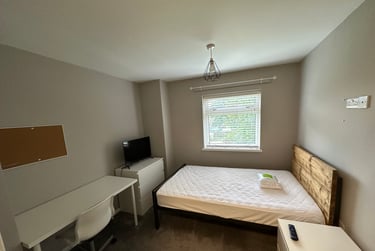 2 bed flat, Metchley Drive, Harborne, Birmingham, B170LB - Image 6