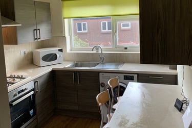 2 bed flat, F3 114 Gregory Blvd, Bobbers Mill, Nottingham, NG75JE - Image 2