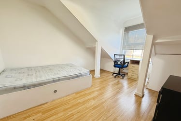 6 bed house, Frederick Grove, Lenton, Nottingham, NG71SG - Image 3