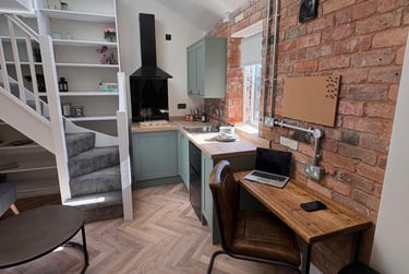 1 bed flat, S4 U 71 Raddlebarn Road, Selly Park, Birmingham, B297DA - Image 1