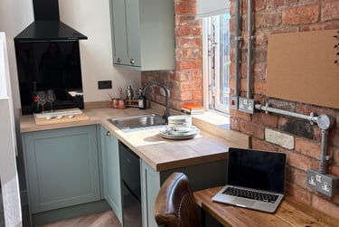 1 bed flat, S4 U 71 Raddlebarn Road, Selly Park, Birmingham, B297DA - Image 6