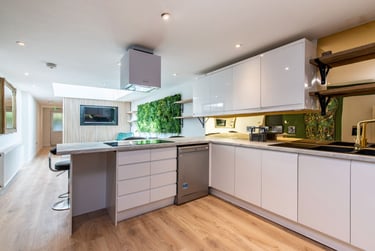 7 bed house, Hubert Road, Selly Park, Birmingham, B296ER - Image 1