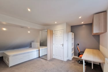 1 bed house, Lower Road - GFRL, Lenton Abbey, Nottingham, NG92GL - Image 5
