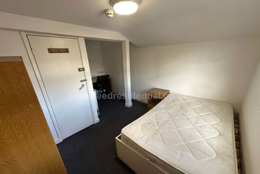 6 bed house, Frederick Grove - 6 bed, Lenton, Nottingham, NG71SG - Image 10