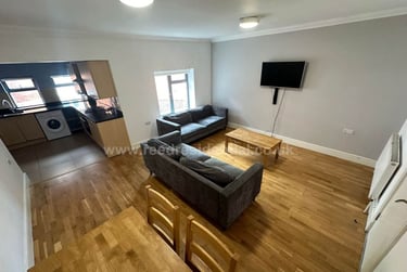 6 bed flat, Flat 1 G Arthur Avenue, Lenton, Nottingham, NG72HE - Image 1