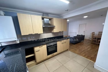 6 bed flat, Flat 1 G Arthur Avenue, Lenton, Nottingham, NG72HE - Image 3
