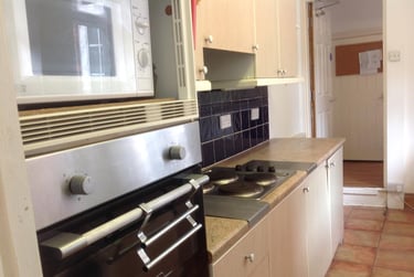 5 bed house, Dawlish Road, Selly Park, Birmingham, B297AR - Image 2