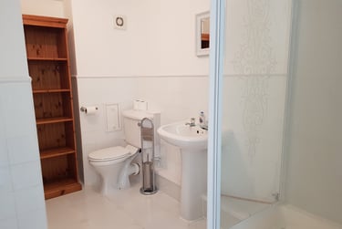 3 bed flat, Carlyle Road, City Centre, Birmingham, B169BJ - Image 4
