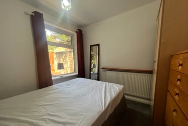 3 bed flat, Carlyle Road, City Centre, Birmingham, B169BJ - Image 9