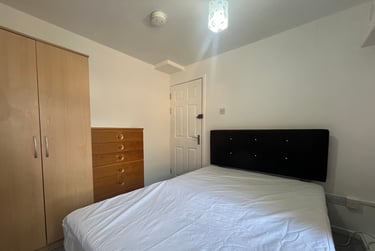 3 bed flat, Carlyle Road, City Centre, Birmingham, B169BJ - Image 10
