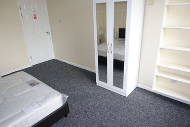 4 bed house, Parker Street, City Centre, Birmingham, B169AE - Image 5