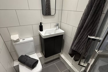 1 bed flat, Flat 3 Aston Court - House Share, Dunkirk, Nottingham, NG72RP - Image 12
