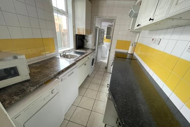 5 bed house, Rookery Road, Selly Park, Birmingham, B297DG - Image 2