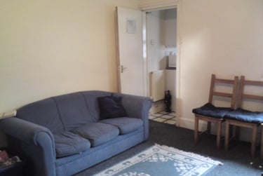 5 bed house, Exeter Road, Selly Park, Birmingham, B296EU - Image 1