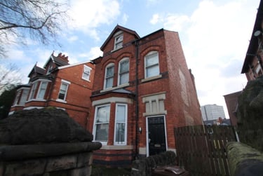 1 bed house, Derby Road - 1 bed, Lenton, Nottingham, NG71QN - Image 1