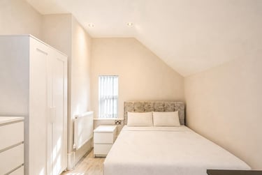 8 bed house, Derby Grove, Radford, Nottingham, NG71PE - Image 12