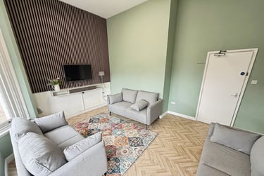 8 bed house, Derby Road - 8 bed, Lenton, Nottingham, NG71QN - Image 2